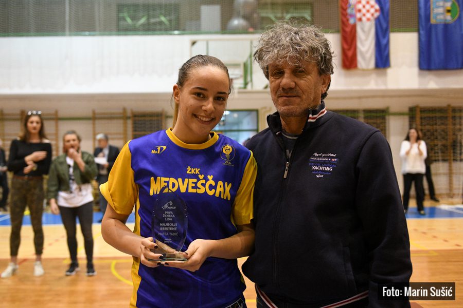 Prva ženska liga: Medveščak uvjerljivom igrom do 2:1 u završnici doigravanja