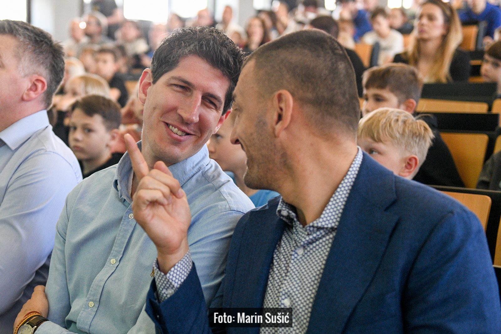Počelo je: Na Jr. NBA draftu osnovne škole saznale koje će NBA klubove ...