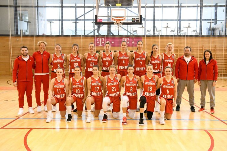 Reprezentacija (Ž): Izbornik Bralić i kapetanica Brkić uoči prve kvalifikacijske utakmice protiv Latvije