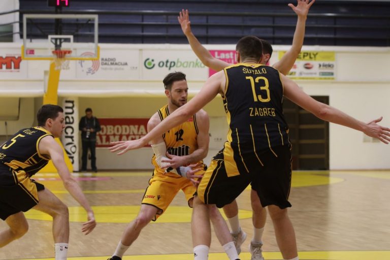 HT Premijer liga (17. kolo): Split mirno protiv Dubrave Furnir
