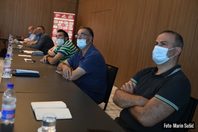 Održan predsezonski sastanak HKS-a s predstavnicima klubova HT Premijer lige