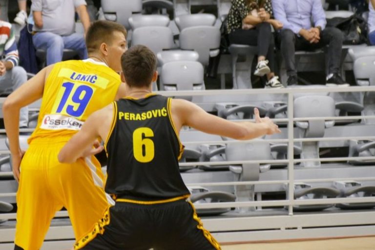 HT Premijer liga (3. kolo): Brokeri vodili, Split preokrenuo utakmicu u svoju korist
