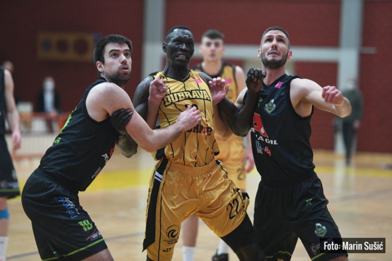 FOTO HT Premijer liga (14. kolo): Adria Oil Škrljevo u zaostaloj utakmici svladalo Furnir