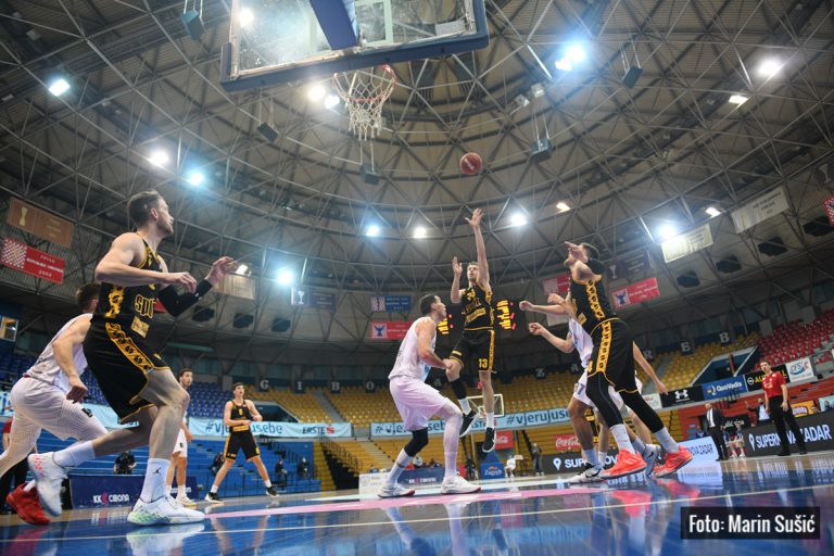 FOTO HT Premijer liga (22. kolo): Splićani slavili u Draženovom domu