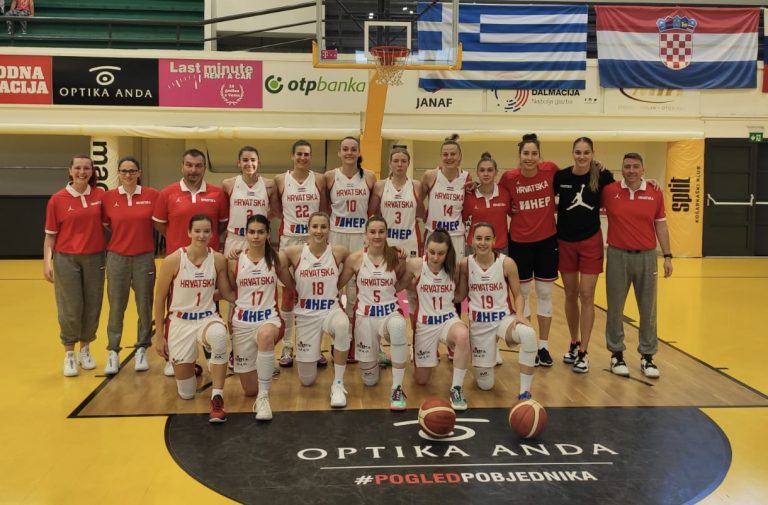 Razigrana Hrvatska slavila protiv Slovačke