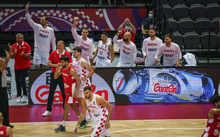 Hrvatska u polufinalu Olimpijskog kvalifikacijskog turnira, teško izborena pobjeda protiv Tunisa