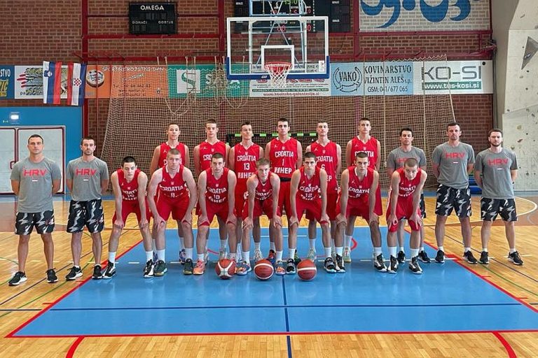 U16 reprezentacija: Domaća Slovenija pokazala više u prijateljskoj utakmici