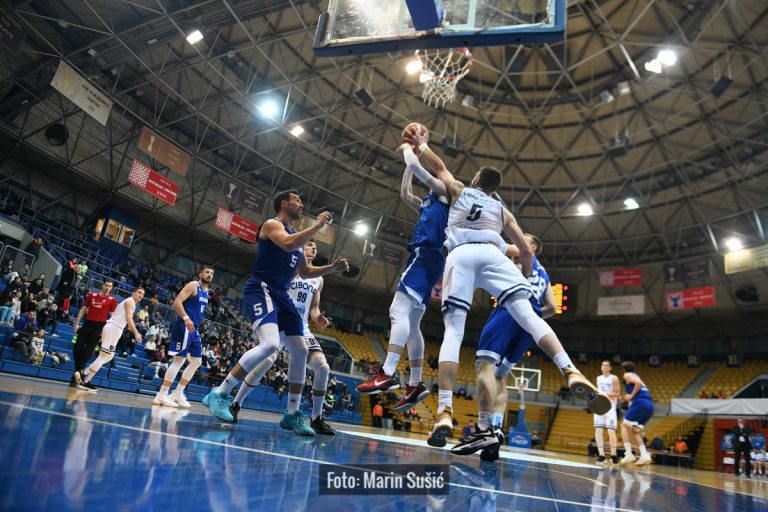 FOTO Cibona do četvrtfinala Kupa Krešimir Ćosić uz solidan otpor Dinama