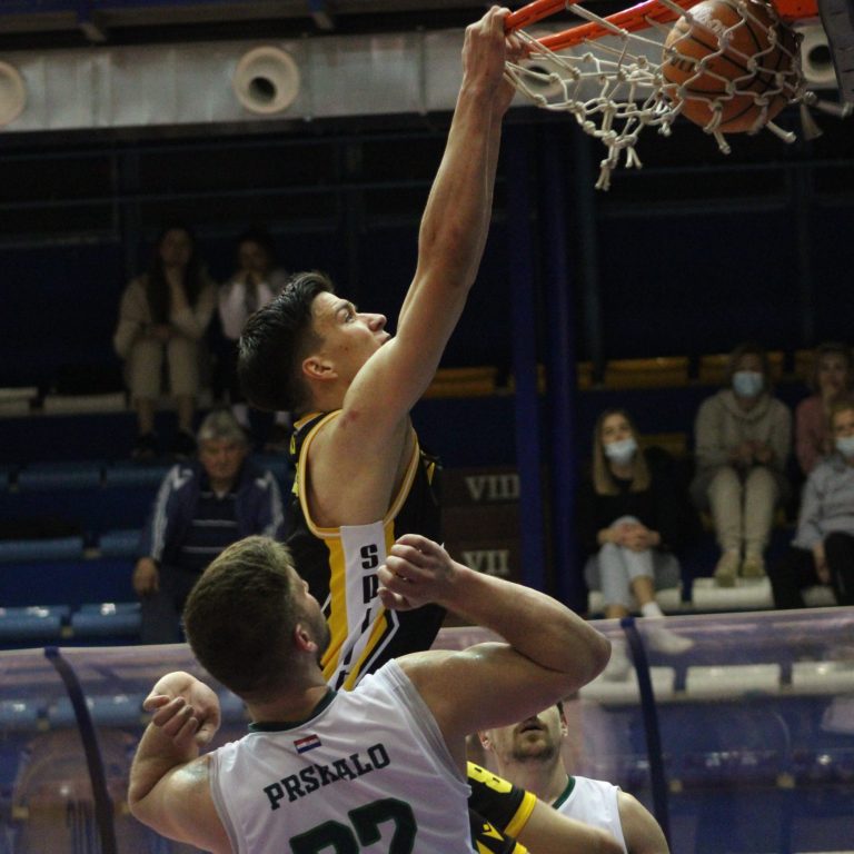 HT Premijer liga: Split bez problema prošao kroz Jazine i ostavio Puntamiku u problemima