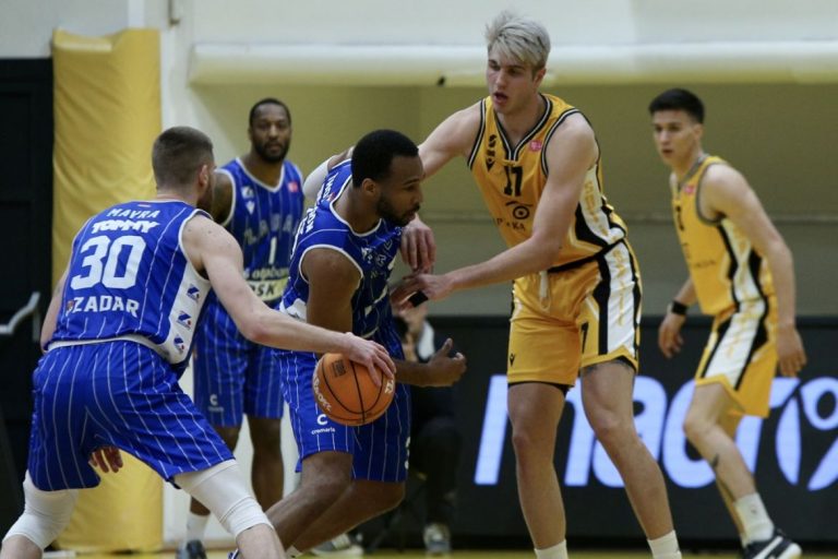 HT Premijer liga: Zadar pobjedom nad Splitom preuzeo prvo mjesto na ljestvici