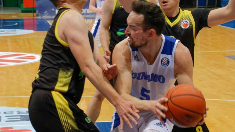Prva muška liga: Dinamo Ligu za prvaka otvorio uvjerljivom pobjedom protiv Omiša