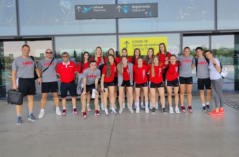 U18 (Ž) reprezentacija: Juniorke odletjele na Europsko prvenstvo
