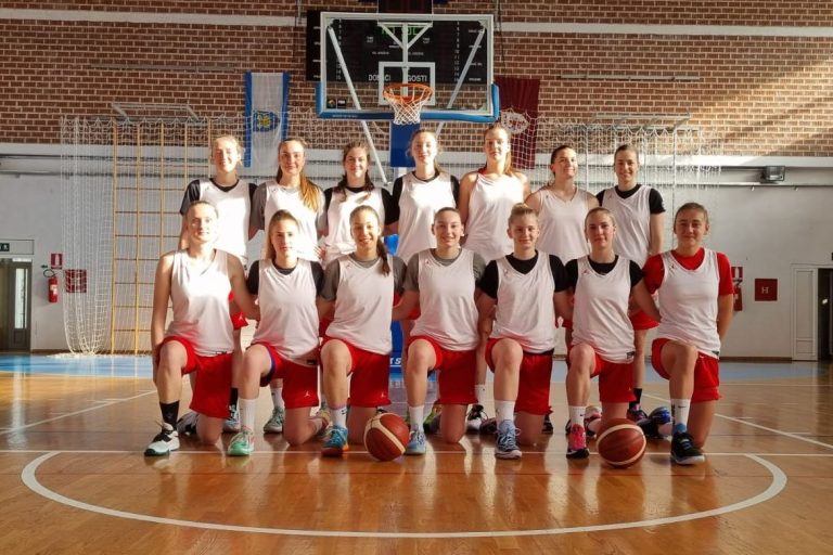 Uvjerljiva pobjeda juniorki protiv Bugarske u Otočcu