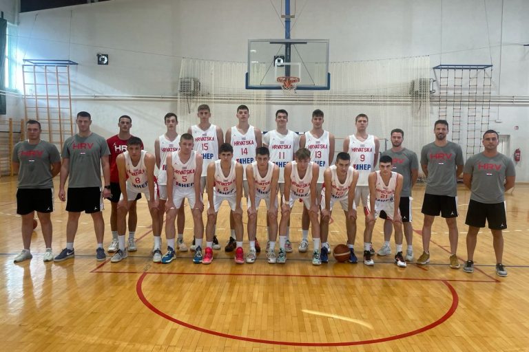 VIDEO: Poraz juniorske reprezentacije na otvaranju jakog turnira u Francuskoj