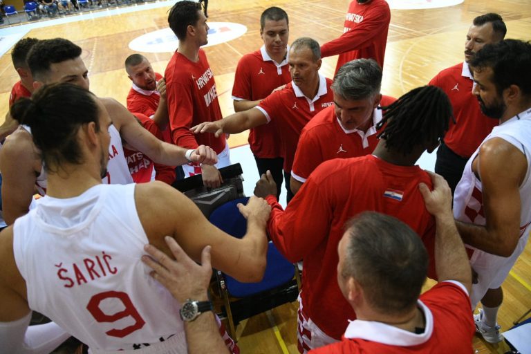 Hrvatska uvjerljivom pobjedom nad Švicarskom najavila EuroBasket