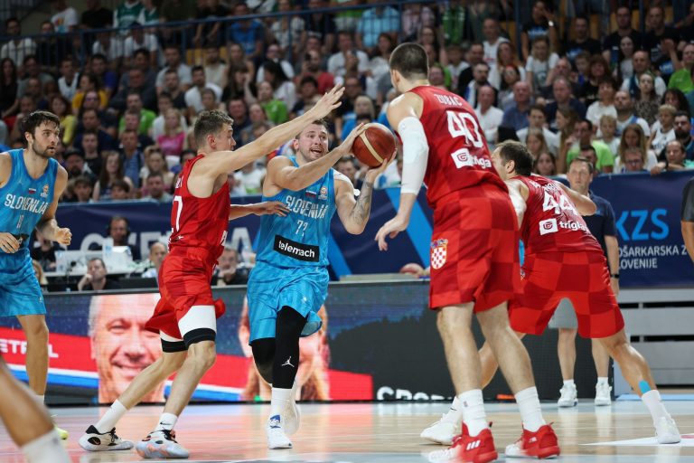 REPREZENTACIJA: Razigrana Hrvatska vodila na poluvremenu, na kraju ipak slavila Slovenija