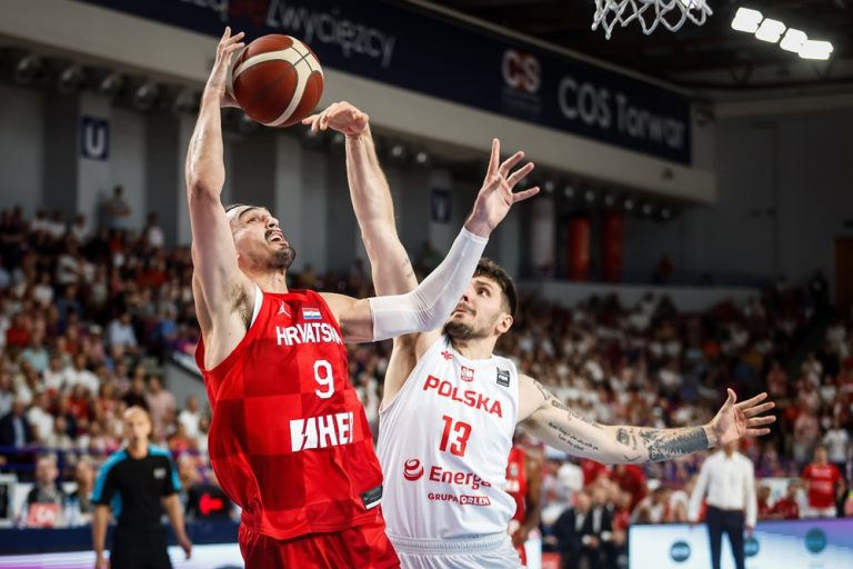 Pobjeda na otvaranju pretkvalifikacija za EuroBasket 2025:  Hrvatska u dramatičnoj završnici tricama dotukla Poljake