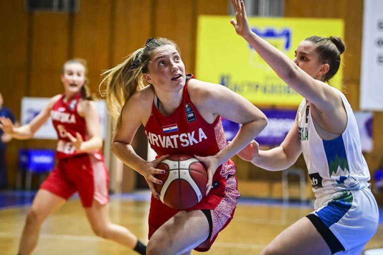 Veliko priznanje za Dorju Ivu Žaju: Izabrana u Nikeovu ekipu Svijeta za igračice do 19 godina