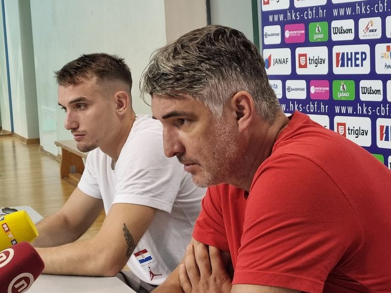 Konferencija za medije: Mulaomerović i Perković uoči Švicarske