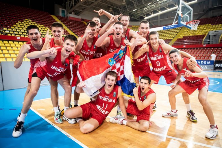 U16 reprezentacija: Velikim preokretom Hrvatska pobijedila Srbiju na otvaranju Europskog prvenstva