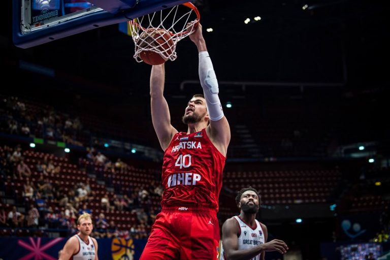 Ivica Zubac s 31 poenom i 29 skokova za Clipperse – navijači su ga ispratili s ovacijama