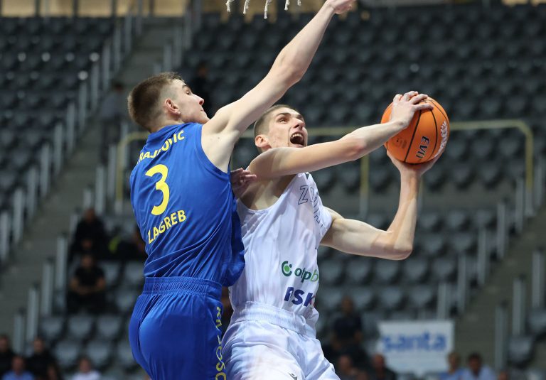 FOTO: Zadar bolji od Bosca; utakmicu obilježila dva tinejdžera