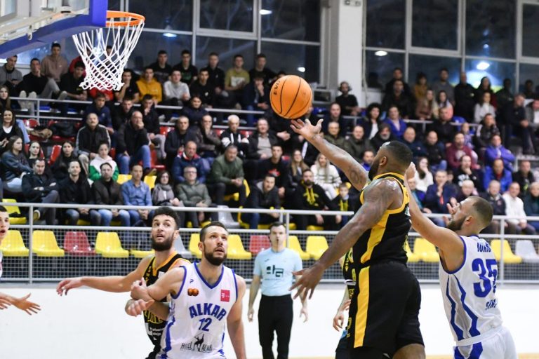 HT Premijer liga (9. kolo): Split teško izborio pobjedu u Sinju