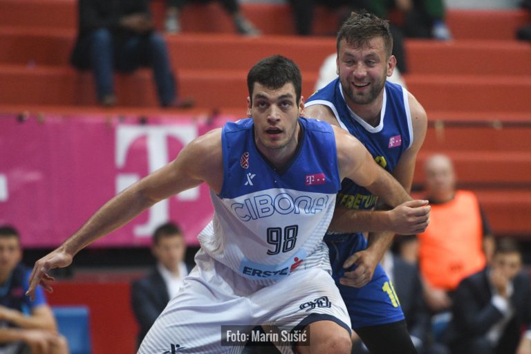 FOTO: Cibona nastavila pobjednički niz uvjerljivom prezentacijom protiv Zaboka