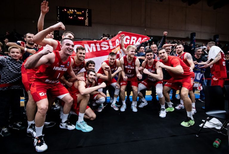 Hrvatska slavila u Grazu i s 3-0 dočekuje Poljsku. Napunimo u nedjelju Draženov dom!