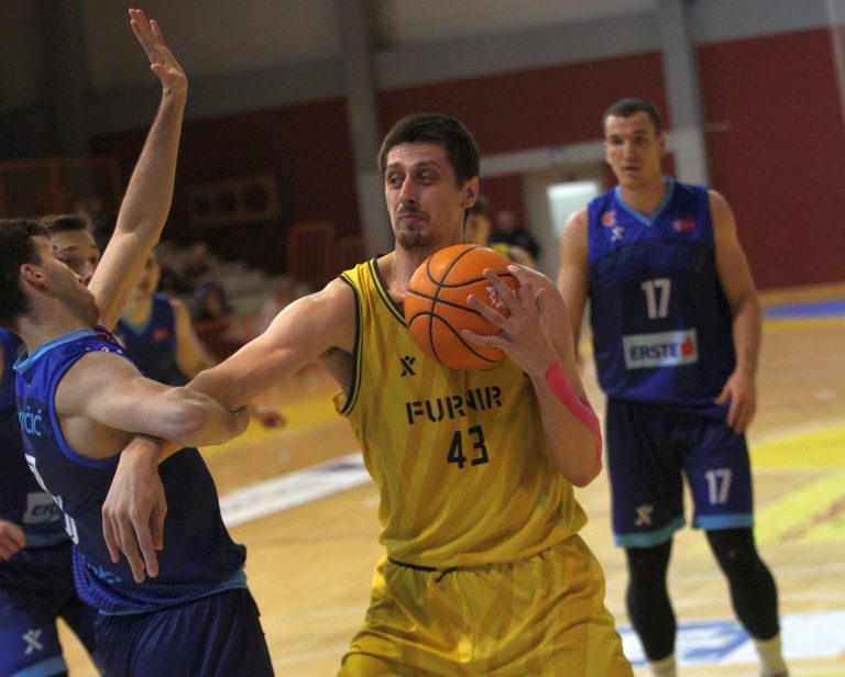 HT Premijer liga (10. kolo): Cibona se provukla u Dubravi, emotivan dan za Jeronima Šarina