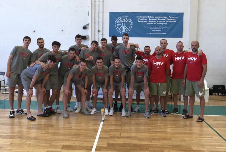 U20 (M) reprezentacija stigla na pripreme u Sloveniju
