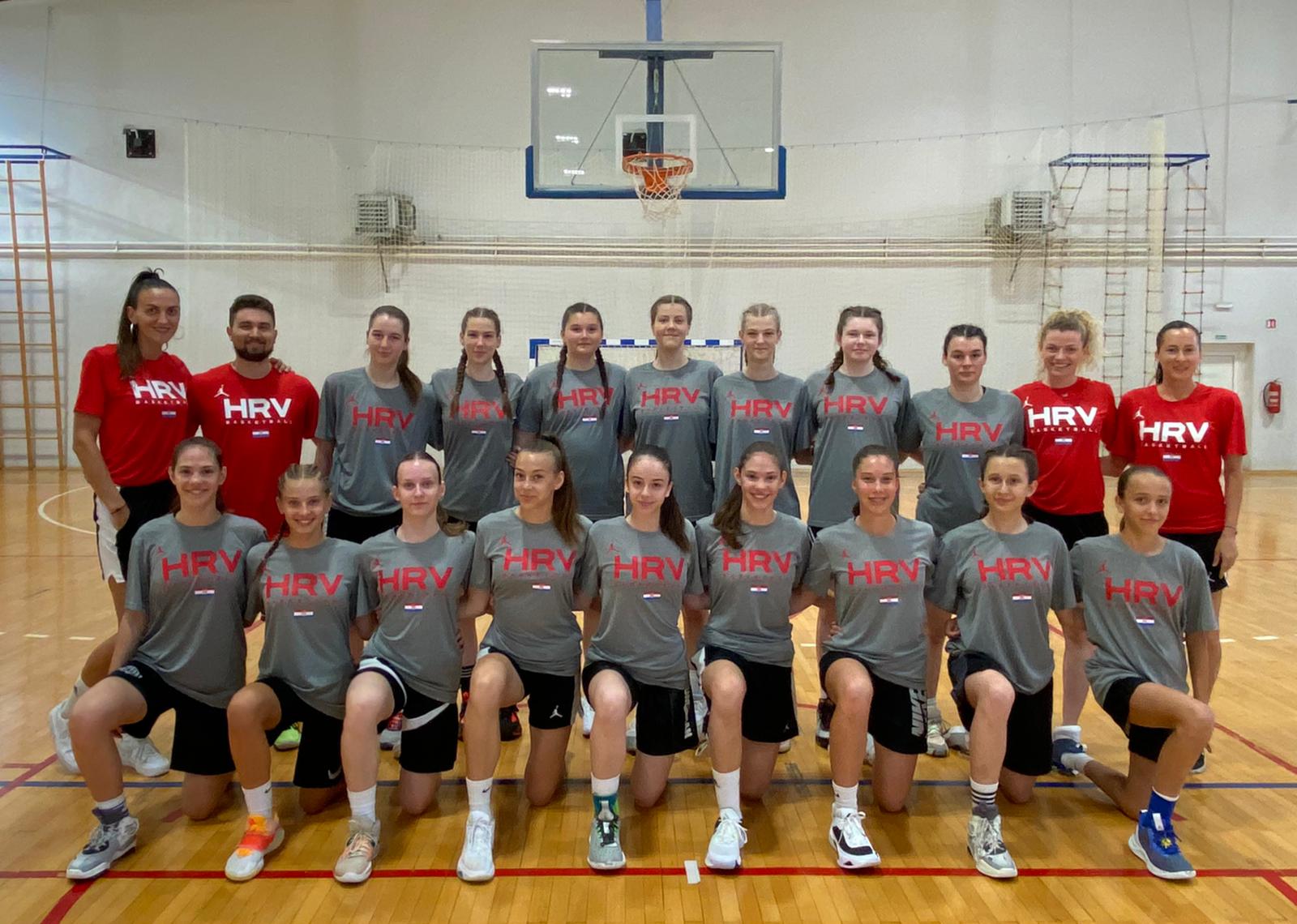 Ženska U14 reprezentacija na pripremama u Velikoj