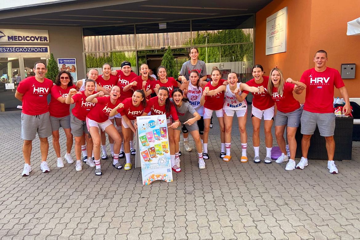 U16 reprezentacija: Kadetkinje odigrale 1-1 s Mađarskom