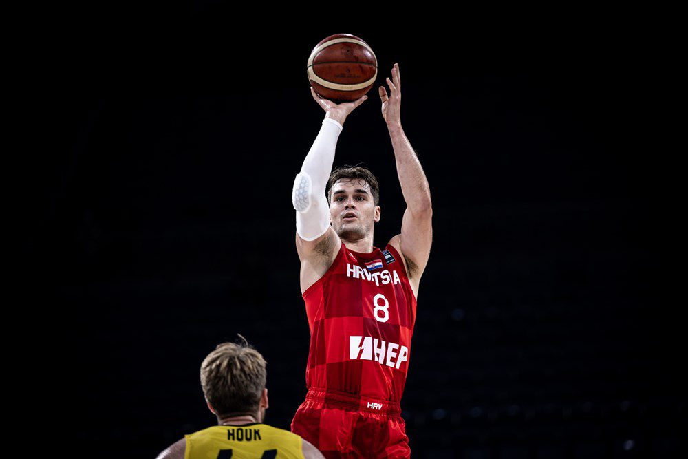 Mario Hezonja objavio: “Nastavljam svoj put u Realu!”