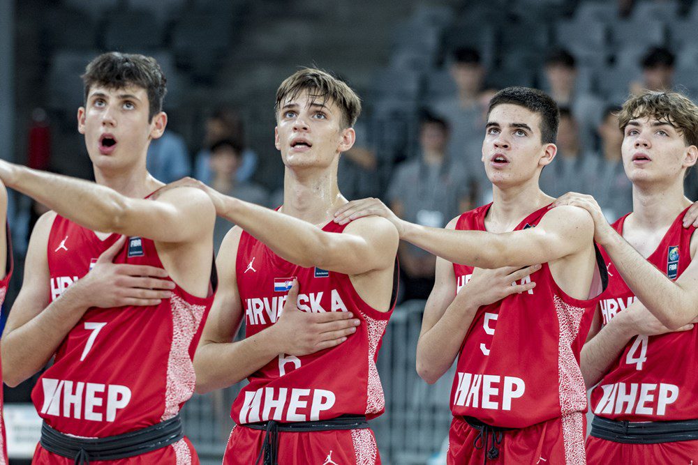 U16 na EP: Kadeti pobjedom nad Bugarskom neporaženi odlaze u A diviziju