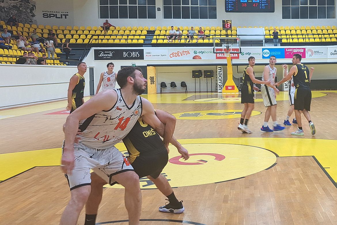 Prva muška liga (1. kolo): Omiš Čagalj Tours slavio kod novog prvoligaša Podstrane