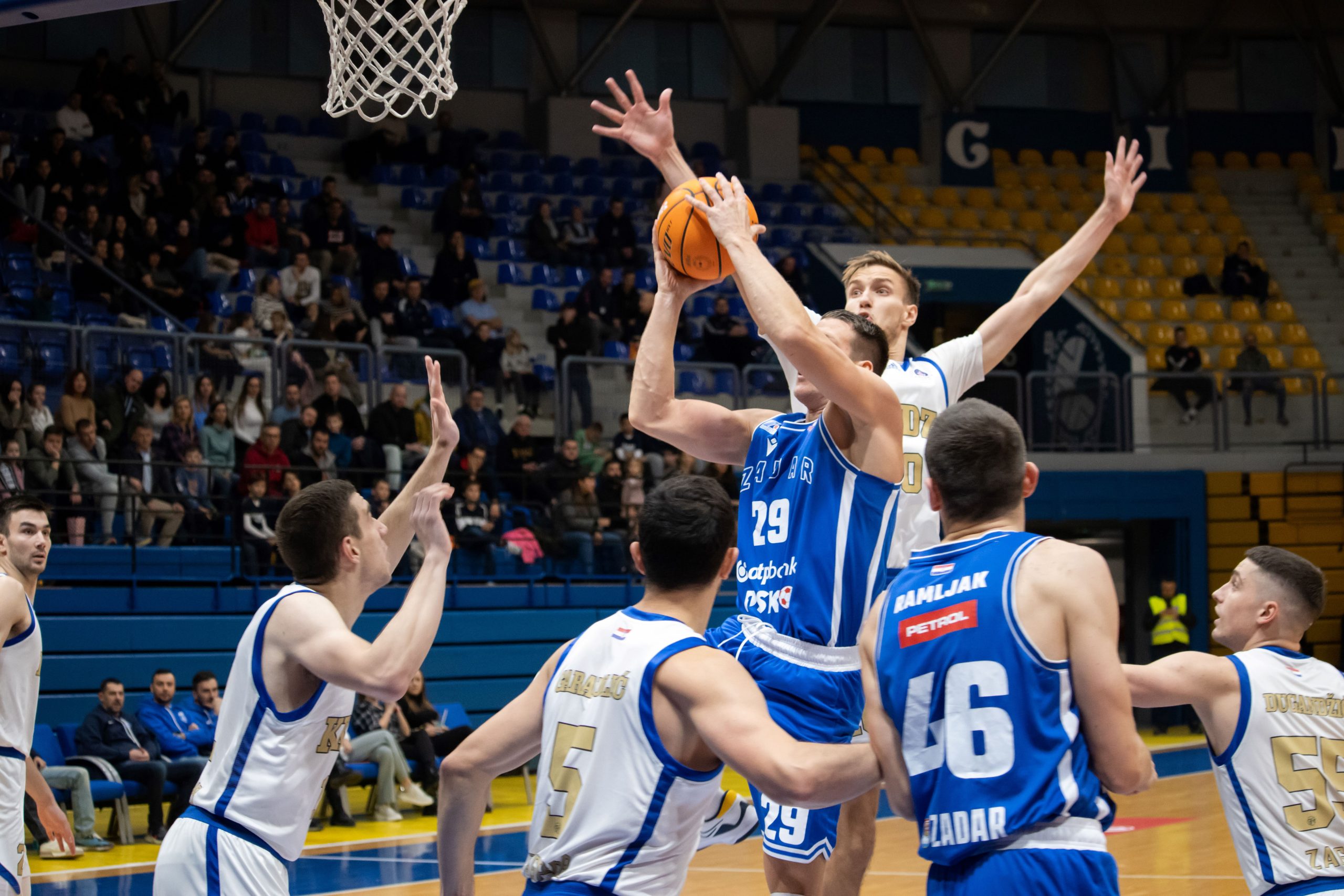 FAVBET Premijer liga: Zadar slavio na gostovanju kod Dinama