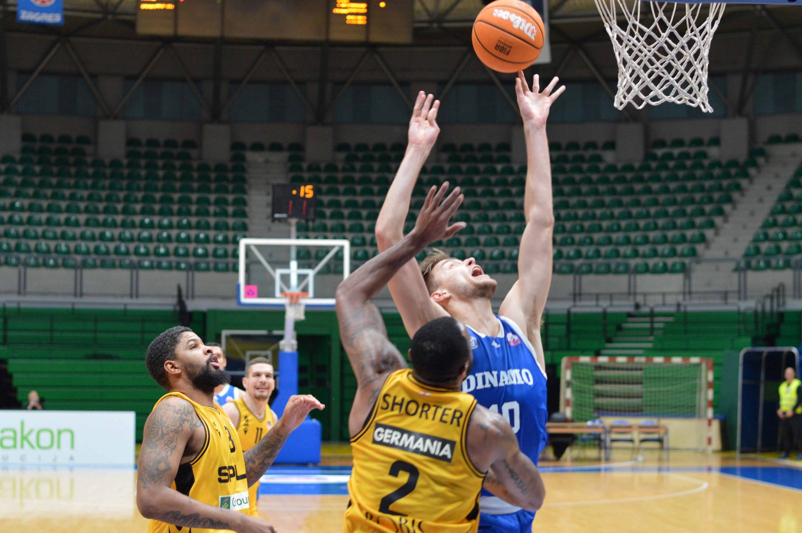 FAVBET Premijer liga: Split pobjedom protiv zagrebačkog Dinama opravdao ulogu favorita