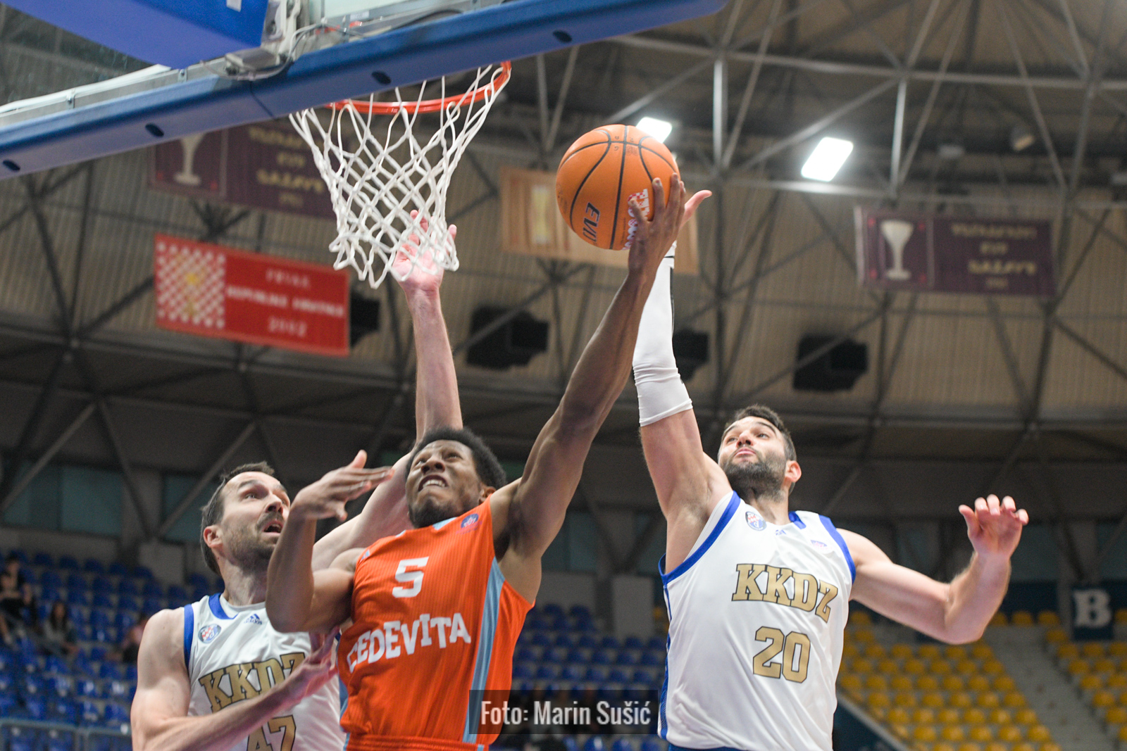 Dinamo CedevitaJunior 8172