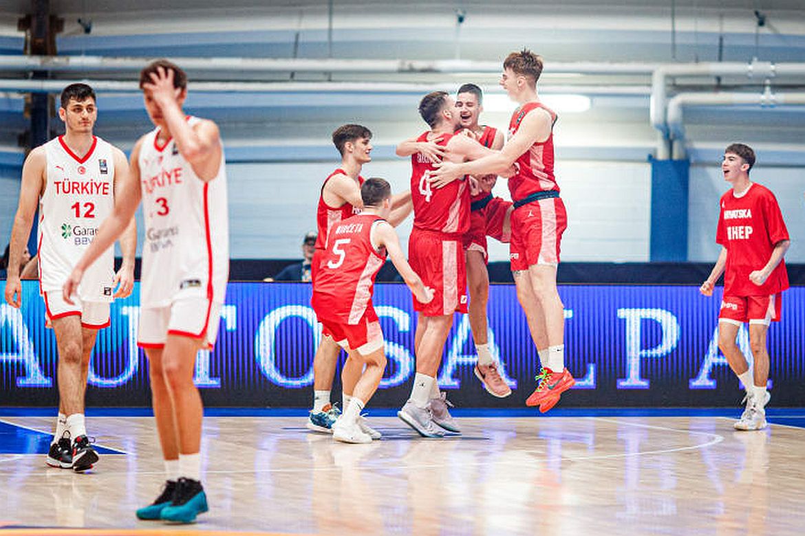 EP U18: Probuđena Hrvatska slavila protiv Turske, slijedi osmina finala