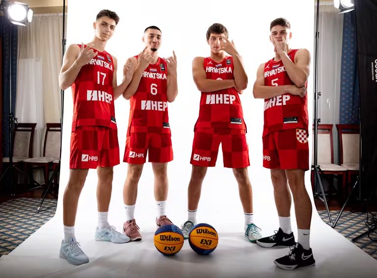 Photoshoot Team 3x3u18