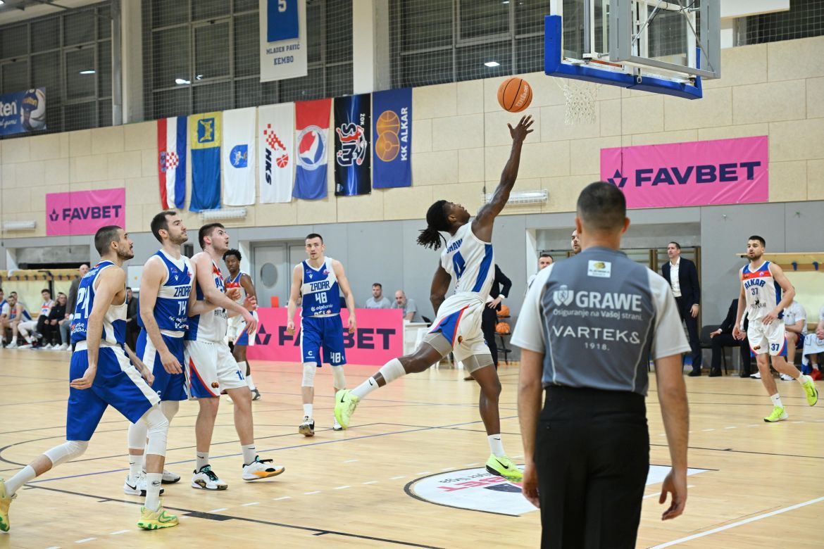 FAVBET Premijer liga (25. kolo): Zadar dominantan protiv Alkara, korak bliže startnoj jedinici