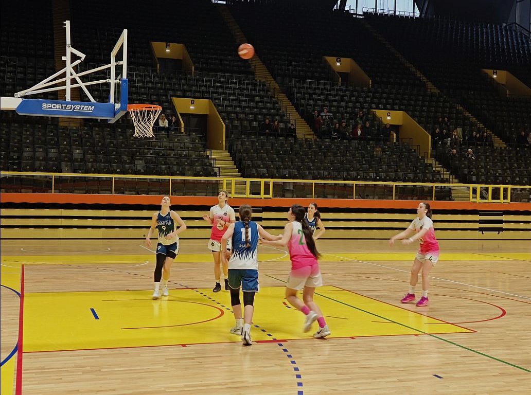 Poluzavršnica PH za kadetkinje: Trešnjevka i Split upisali pobjede