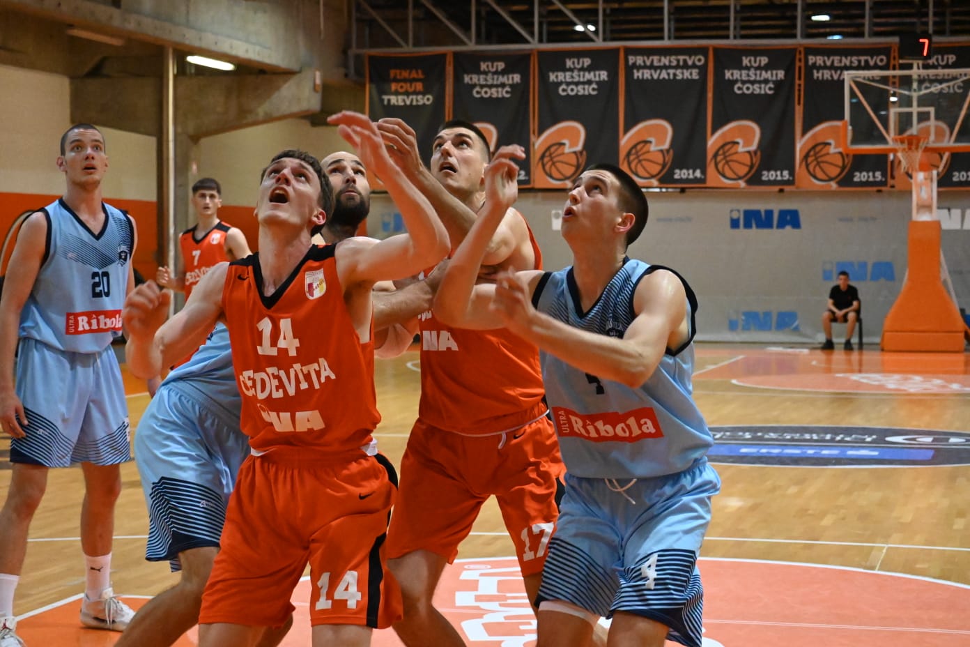 Prva muška liga: Mladost preko Ribole stigla do velikog finala sa Samoborom