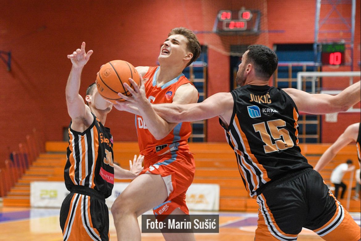 FAVBET Premijer liga (33. kolo): Cedevita Junior nadmoćna protiv Šibenke, uvjerljiva pobjeda za kraj regularnog dijela