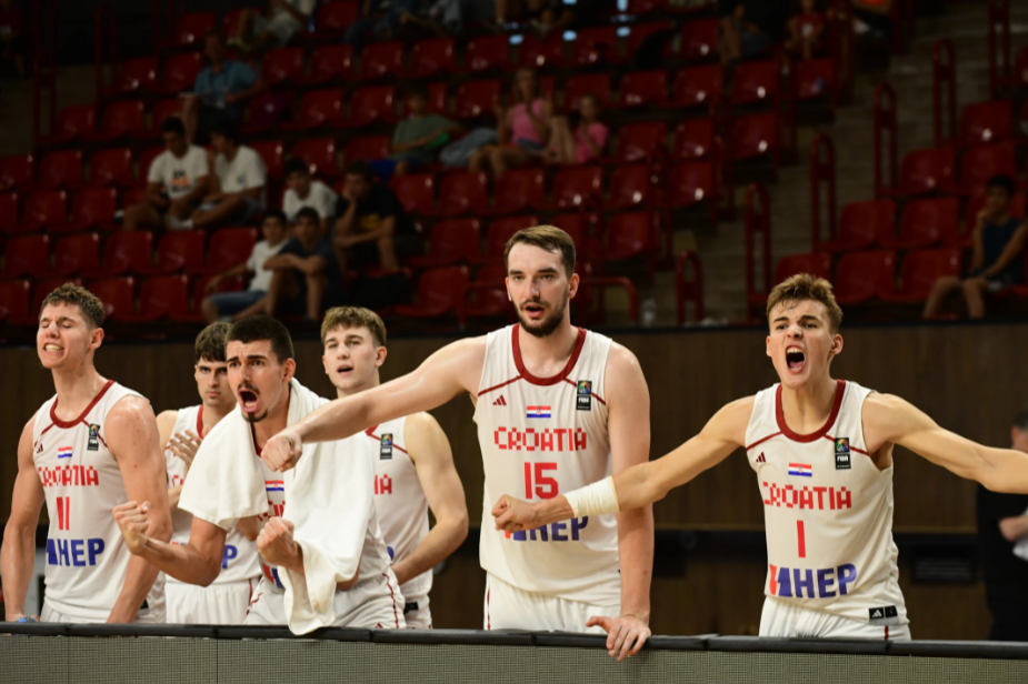 Mlada reprezentacija deklasirala i Tursku te izborila povratak u A diviziju, slijedi finale!