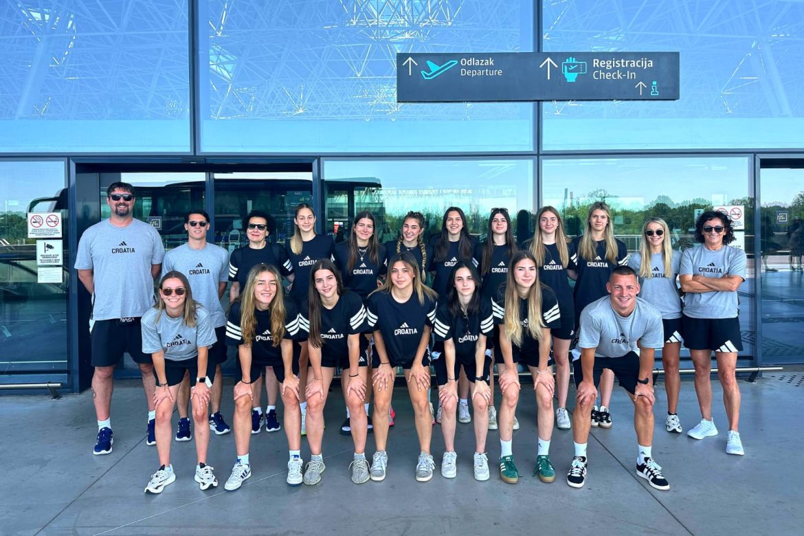 Ženska juniorska reprezentacija odletjela u Litvu na Europsko prvenstvo