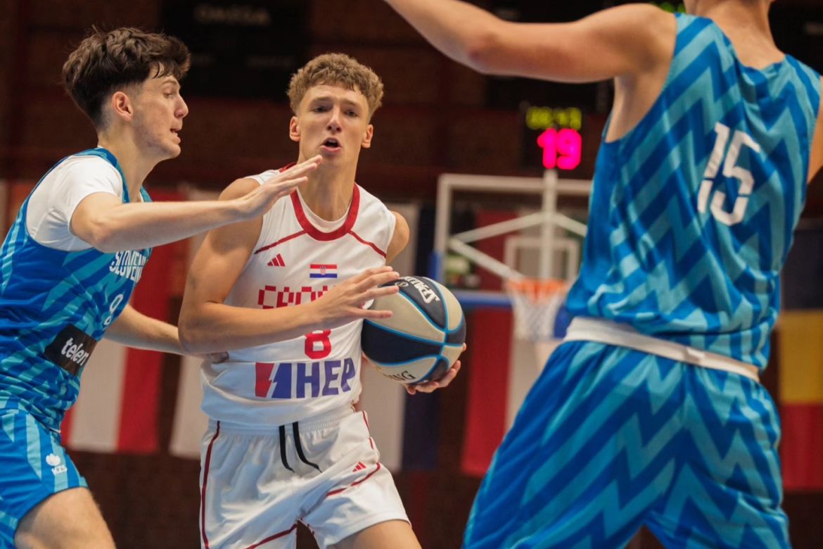 Drama u finalu: Hrvatska U14 reprezentacija svladala Sloveniju i osvojila Slovenia Ball