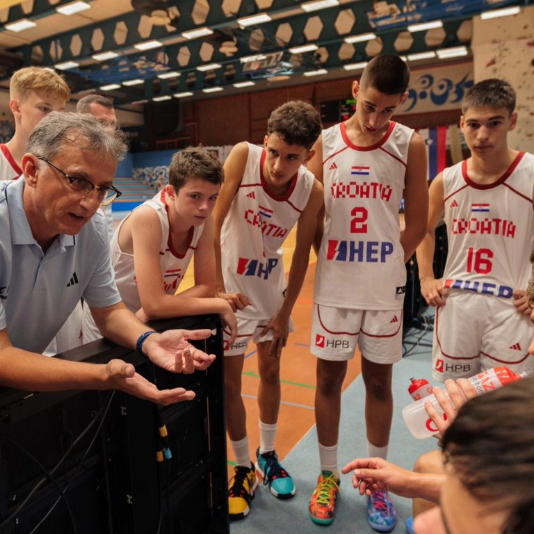 U14: Uvjerljiva pobjeda Hrvatske protiv Bugarske na Slovenia Ballu