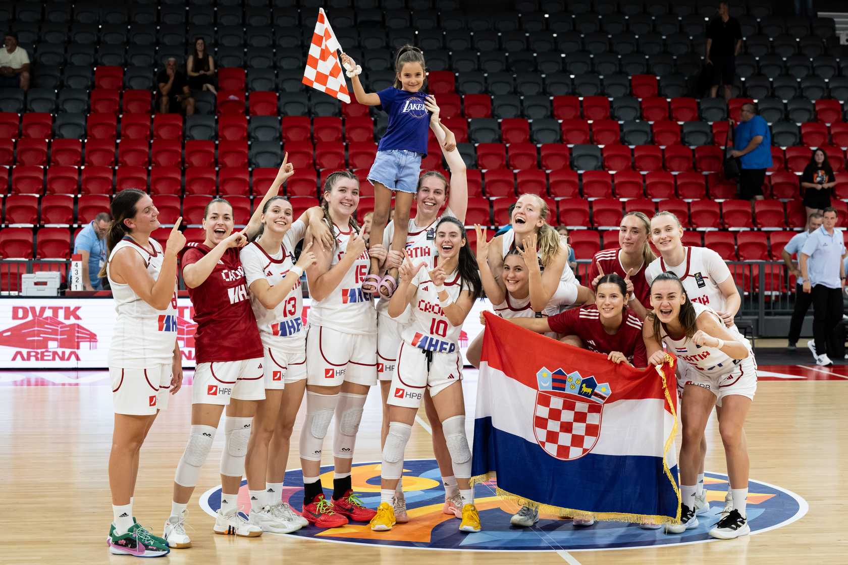 Ženska U20 reprezentacija i dalje neporažena, grabi prema polufinalu EP B divizije